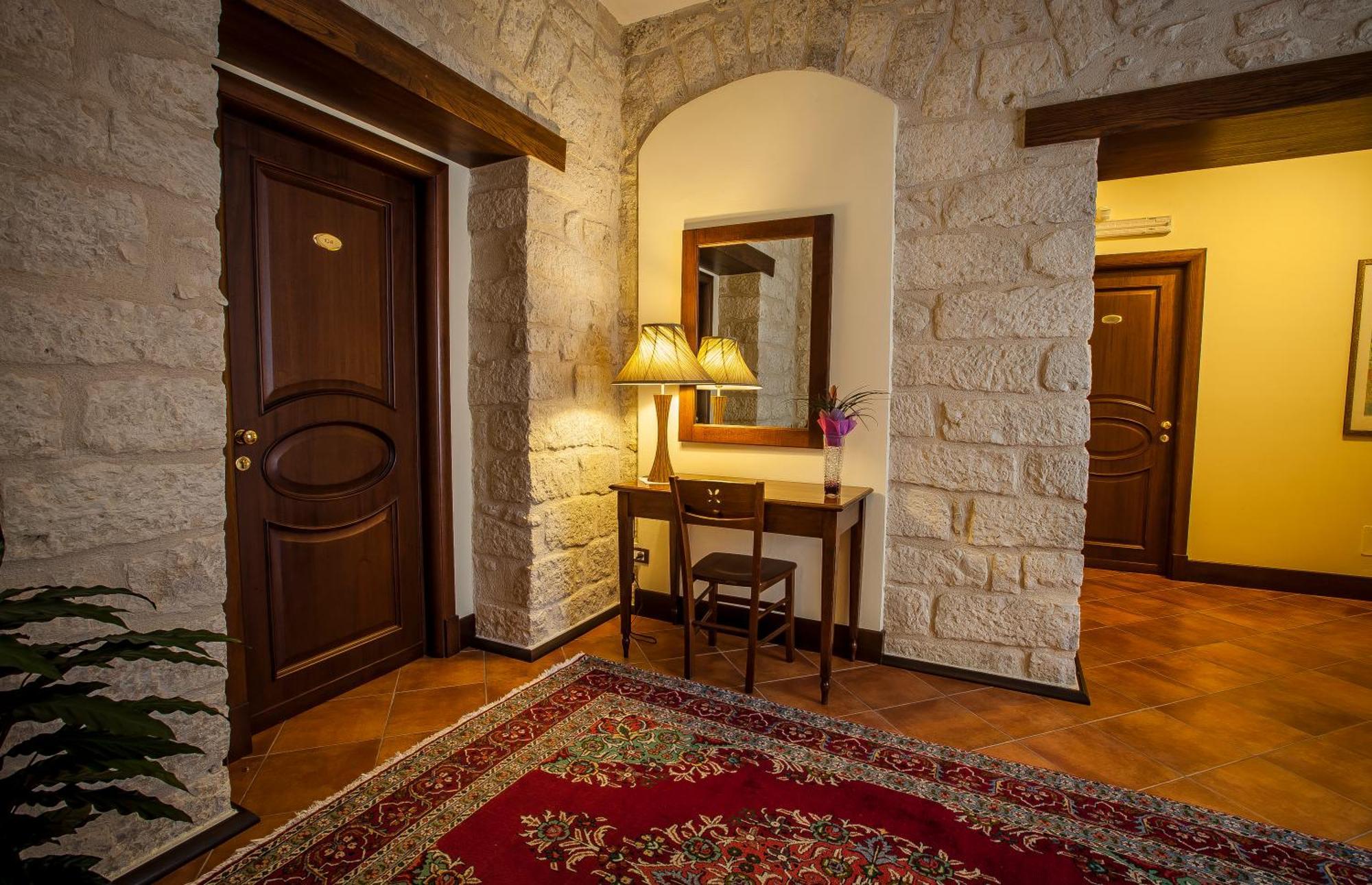 Hotel Residenza Petra Petralia Soprana Exterior photo