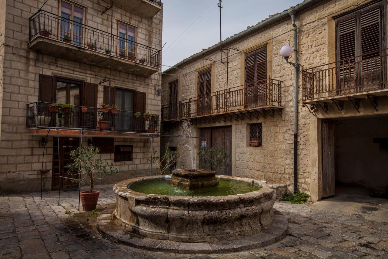 Hotel Residenza Petra Petralia Soprana Exterior photo